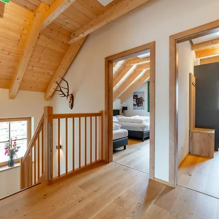 木屋 Auerhahn 顿内斯班瓦德